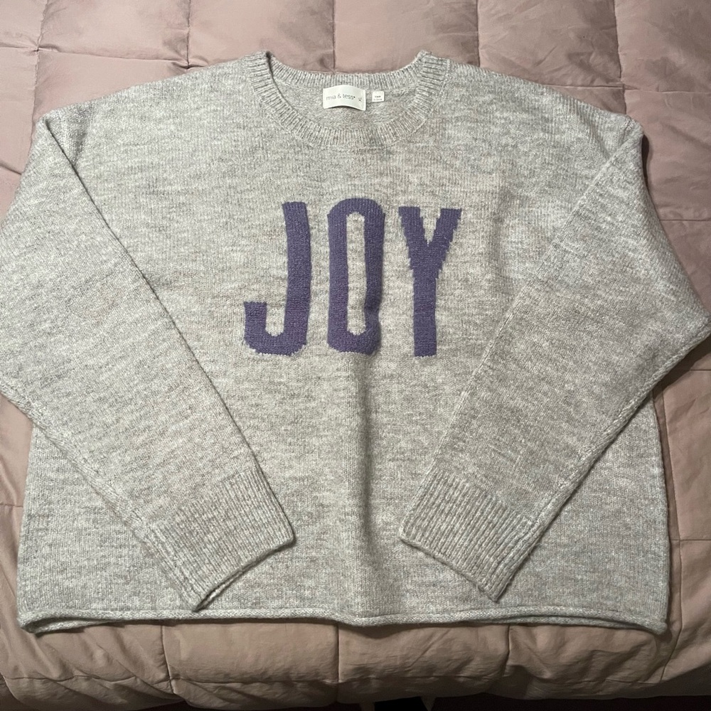 Mia & Tess, grey JOY Sweater